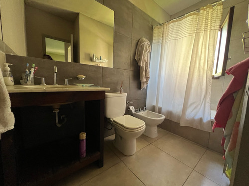 Casa En Alquiler Y Venta En San Alfonso Pilar Del Este | Vco Propiedades