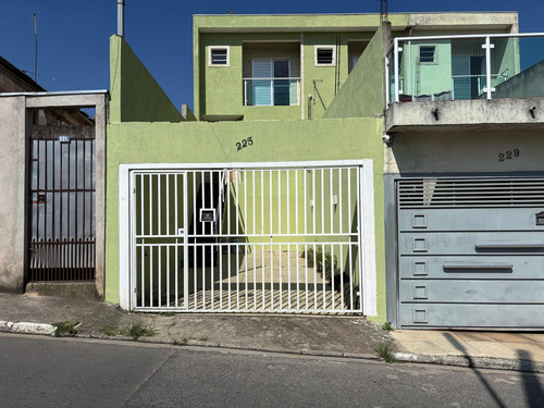 Excelente Casa Com Duas Suítes