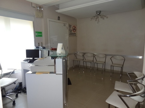 Imagen 5 de 9 de Darymar Reveron Vende Código 321903 Venta De Bella Casa Minimalista En Calabozo. 280 M2.