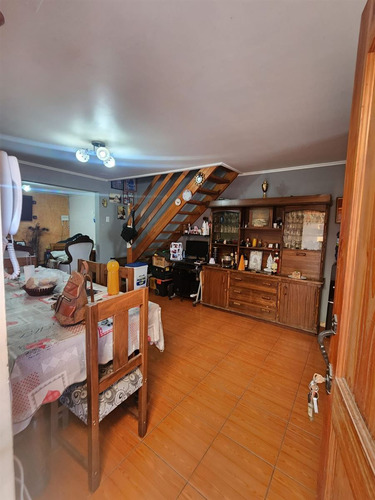 Casa En Venta De 2 Dorm. En Molina
