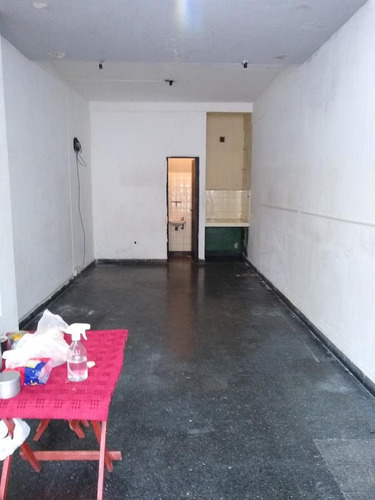 Imagen 4 de 6 de Local - Caseros