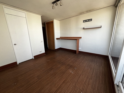Home Studio / Metro Universidad De Chile
