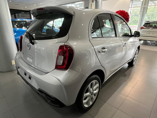 Nissan March 1.6 Advance At
