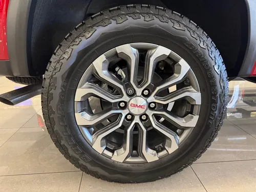 GMC Canyon 2.7 Denali