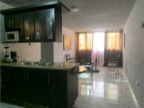 Apartamento En Alquiler Urb. El Parque Frente A La Ujap Md-8607958