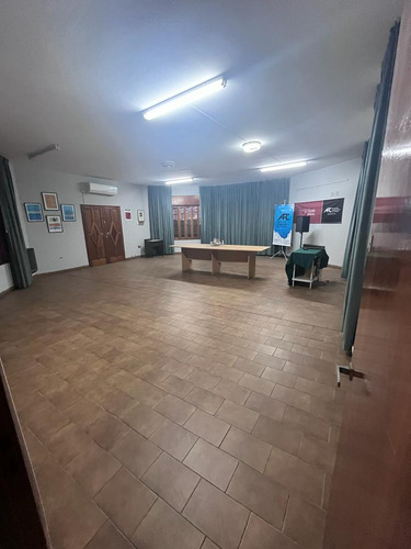 Casa Venta 2dormitorios Local Comercial Parque Velez Sarsfield 290 M2
