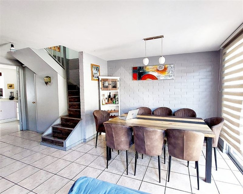 Imagen 4 de 16 de Casa En Venta De 3 Dorm. En Maipú