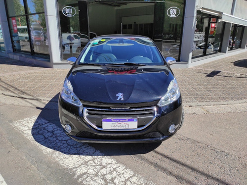 Peugeot 208 Feline Pack Cuir