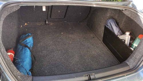 Volkswagen Vento 2.5 Advance 170cv