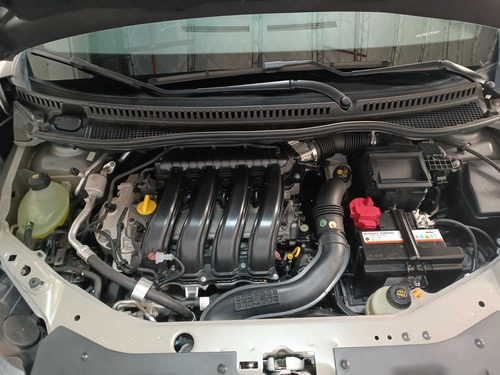 Imagen 7 de 15 de Renault Captur Intense 2.0 2021