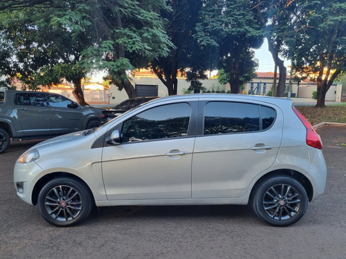 Fiat Palio 1.4 MPI ATTRACTIVE 8V FLEX 4P MANUAL