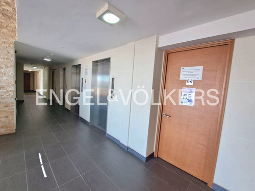 Departamento 95 M2 Con 02 Estacionamientos