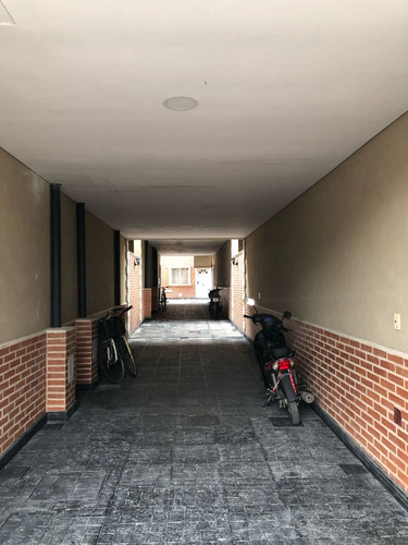 Alquiler 2 Deptos Tipo Duplex 3 Amb - P Podesta
