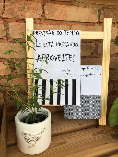 Imagem 4 de 5 de Suporte Para Pano De Prato Escadinha Decorativa 30cm X 35cm