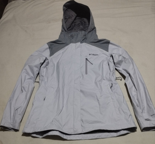 Chamarra Columbia Omni Tech Impermeable Xl Gris De Mujer (Usado)