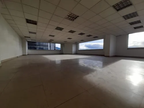 Oficina En Arriendo/venta En North Point. Cod A1038793