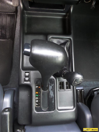 Imagen 21 de 25 de Toyota Prado