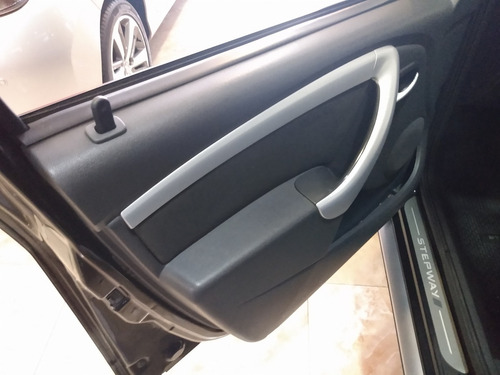 Renault Sandero Stepway Confort 1.6 2011