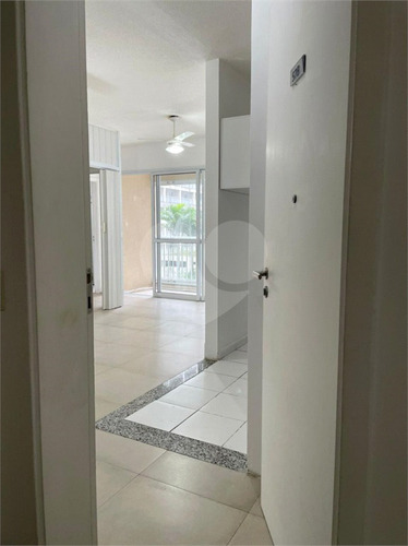 Imagem 12 de 20 de Um Quarto Reformado Na Vila Mathias - Reo586326
