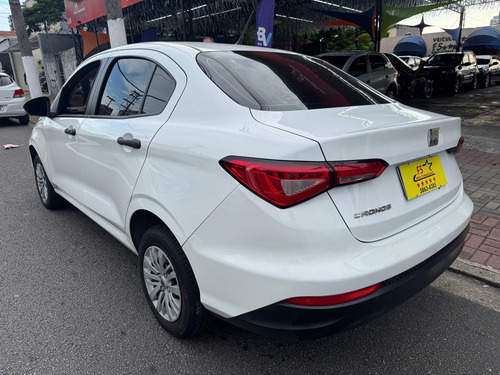 Fiat Cronos 1.0 Flex 4p