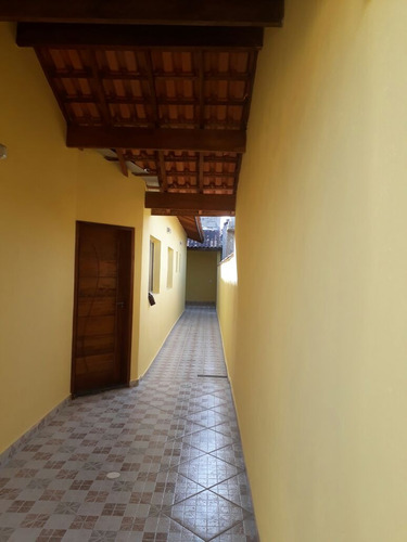 Casa Geminada À Venda