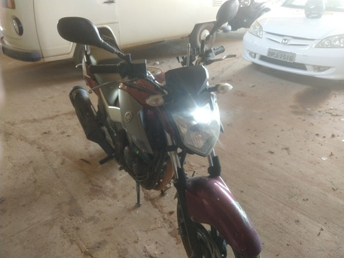 Imagem 1 de 5 de Yamaha Fazer 250