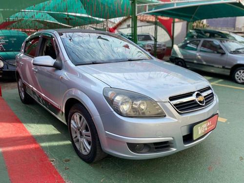 Imagem 3 de 10 de Chevrolet Vectra 2.0 Mpfi Gt Hatch 8v Flex 4p Manual