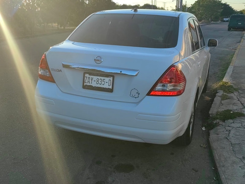 Nissan Tiida 1.8 Sense Sedan Mt