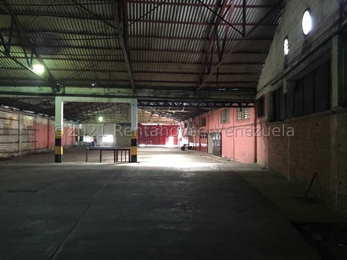 Galpón En Venta, Catia
