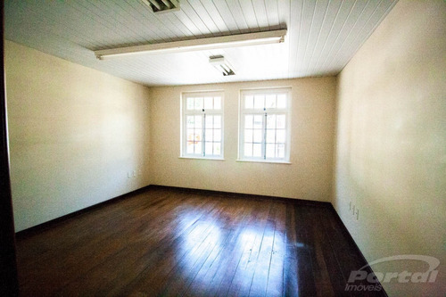 Lojas Térrea Na Velha Com Área Total De 329,21 M² - 35711475l