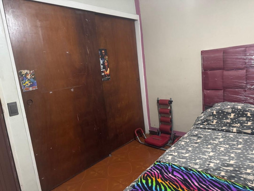 En Venta Apartamento En El Paraiso Ka 25-18568