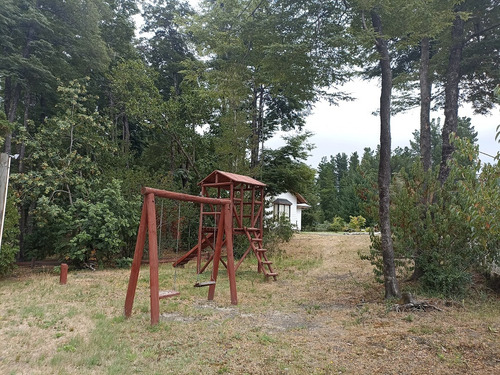 Arriendo Año Corrido Entre Hermosos Arboles