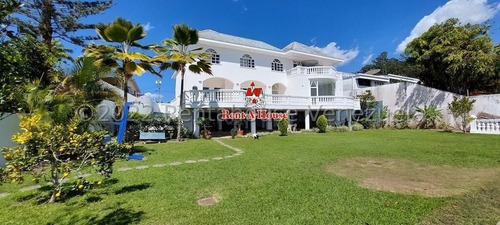 Imagen 1 de 15 de Casa En Alquiler Los Guayabitos 22-22755 Eva Castillo 0414.306.72.20