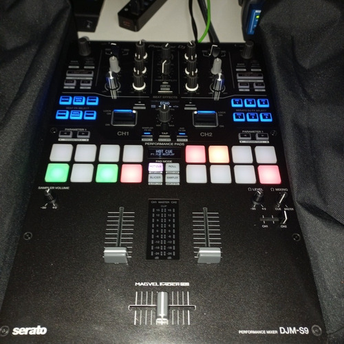 Imagen 4 de 4 de Pioneer Djm S9 Mixer + Carcasa Policarbonato