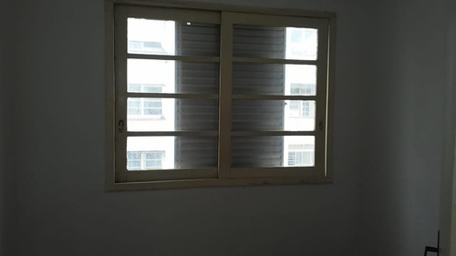 Imagem 6 de 15 de Apartamento Com 1 Dormitorio Na Conselheiro Nebias - 21690