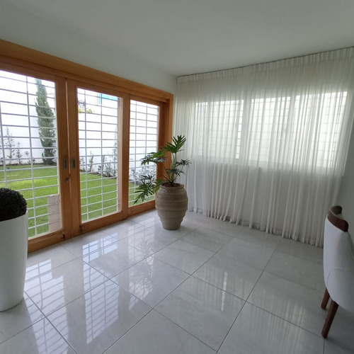 Casa En Venta Con Patio En Prado Oriental, S.d.e.