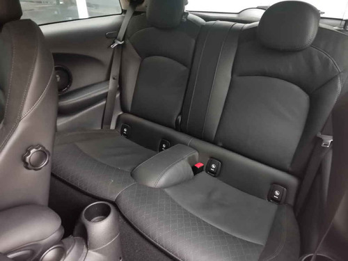 Imagen 9 de 10 de Mini Cooper 2019 3p Pepper L3/1.5/t Aut