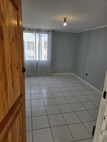 Arriendo Departamento Villa Los Profesores, Metro Ecuador