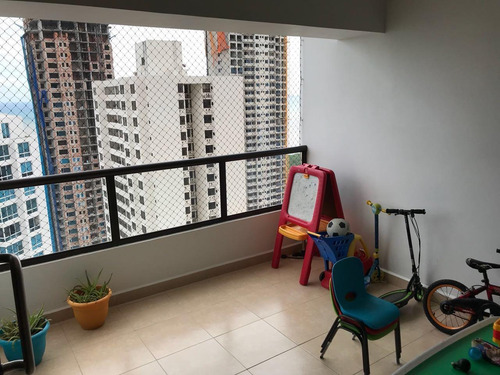 Imagen 5 de 14 de Venta De Apartamento Amoblado En Parque Del Mar 2
