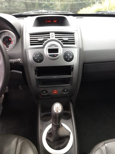 Imagem 10 de 13 de Renault Mégane Grand Tour Dynamique 1.6 16v (flex)