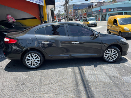 Renault Fluence 2.0 DYNAMIQUE 16V