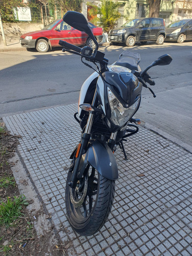 Rouser Ns 200 2024