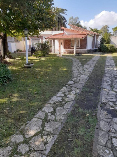 Imagen 5 de 29 de Casa De 3 Dormitorios Sobre 3 Lotes - Brochero 1800 - Bosques