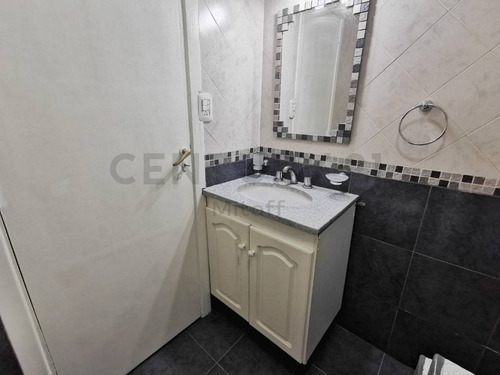 Imagen 28 de 30 de Casa En Venta 4 Dormitorios La Plata