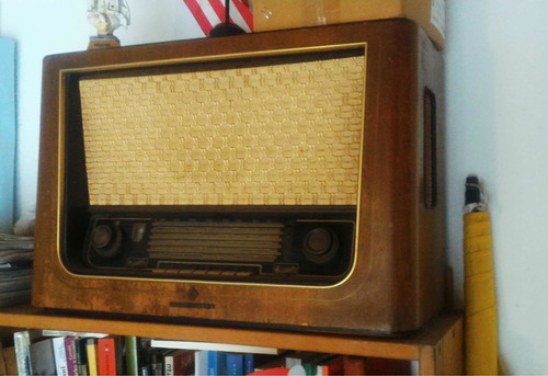 Antiguo Radio Telefunken