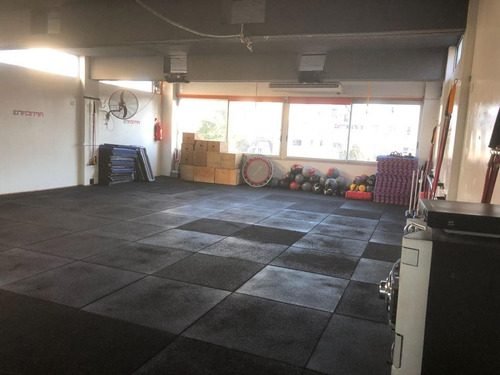 Imagen 8 de 15 de Excelente Gym De 4 Pisos En Ballester Centro.
