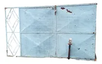 Comprar Portón De Metal De 2 Aberturas Una Puerta