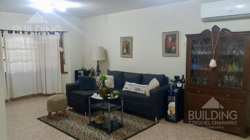 Casa En Venta - 3 Dormitorios - City Bell