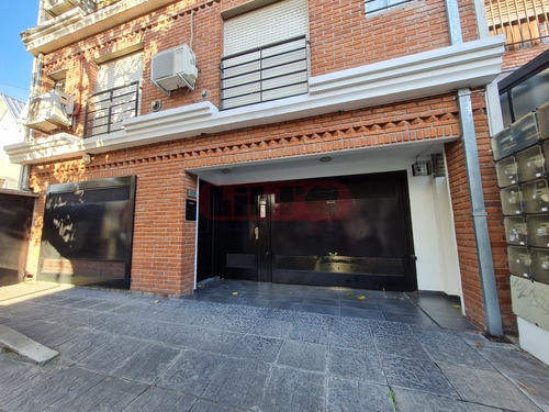 Departamento En Alquiler 2 Ambientes Con Cochera Martínez