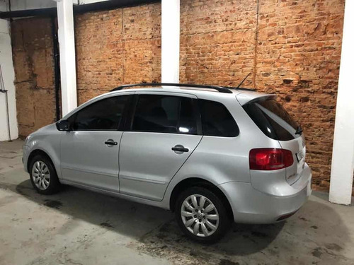 Volkswagen Suran 1.6 Comfortline 101cv 11a 2013